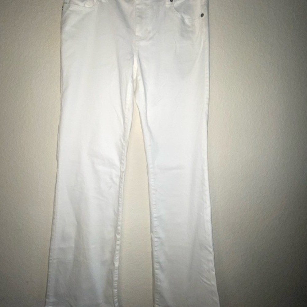 NEW CAbi white extra wide leg flare 10 LONG 5 pocket jeans